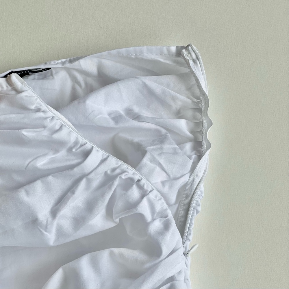 PrettyLittleThing Ruched White Ruffle Skirt - Picture 5 of 5